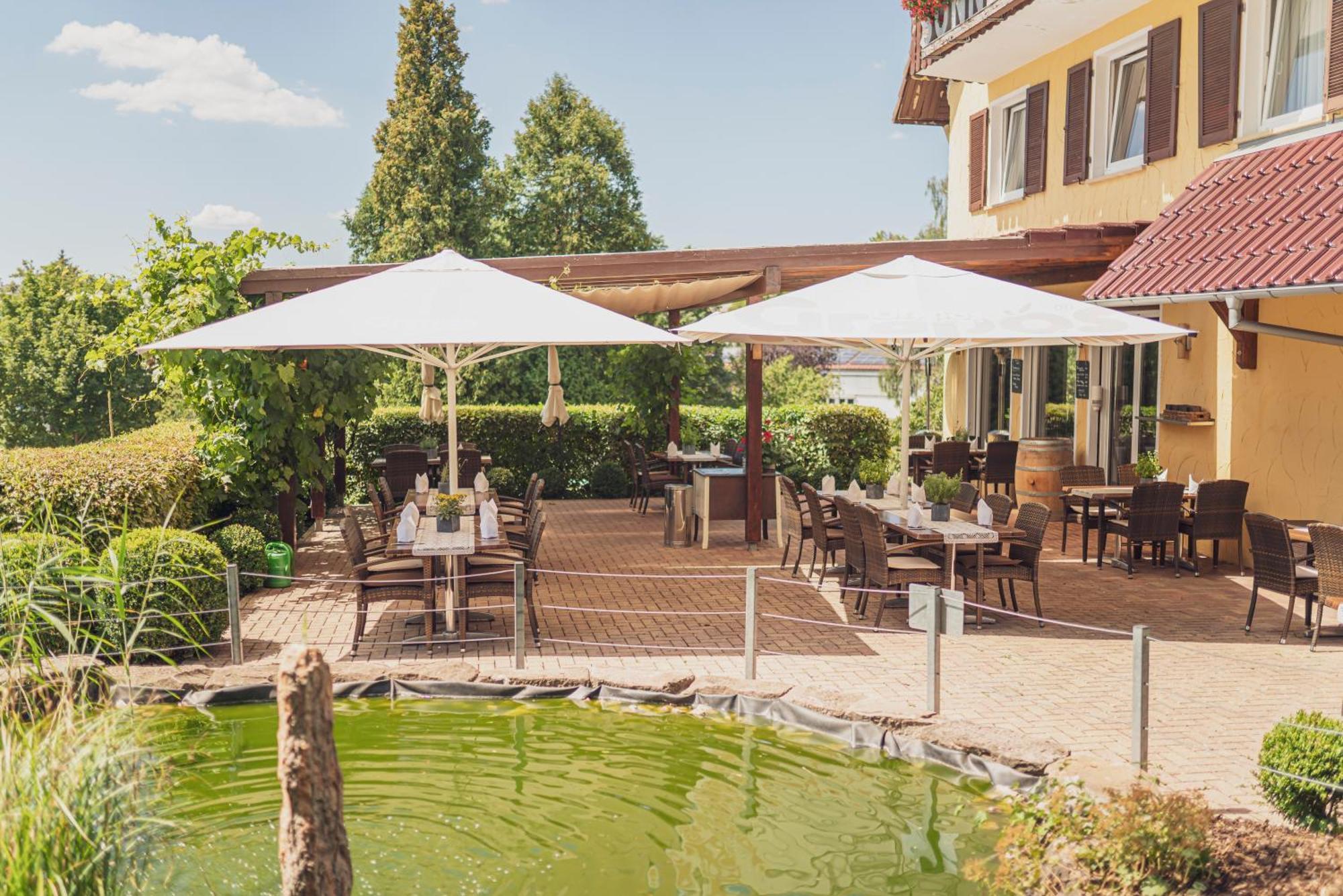 Hotel - Restaurant Sonneneck Dornstetten Buitenkant foto