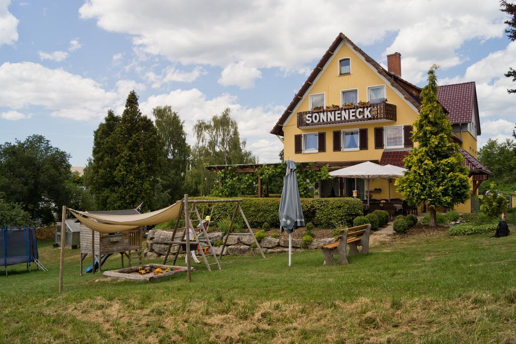 Hotel - Restaurant Sonneneck Dornstetten Buitenkant foto